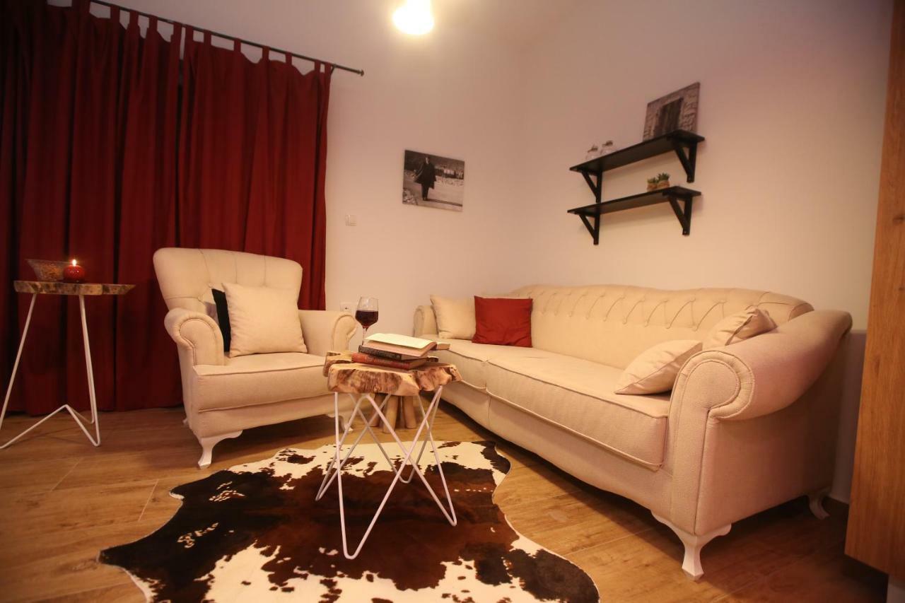 Apartman Delux Brkic Lägenhet Lozovac Exteriör bild