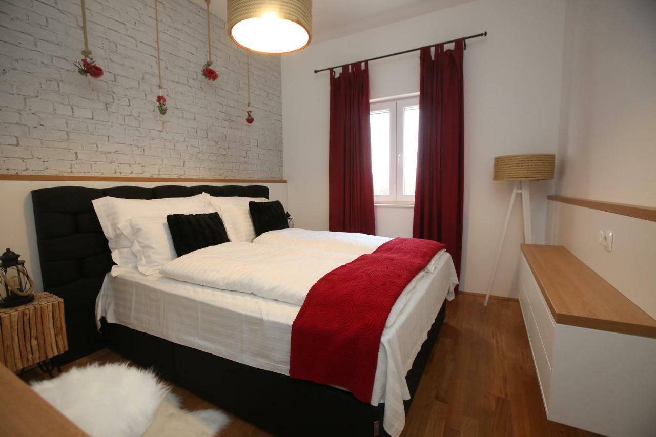Apartman Delux Brkic Lägenhet Lozovac Exteriör bild