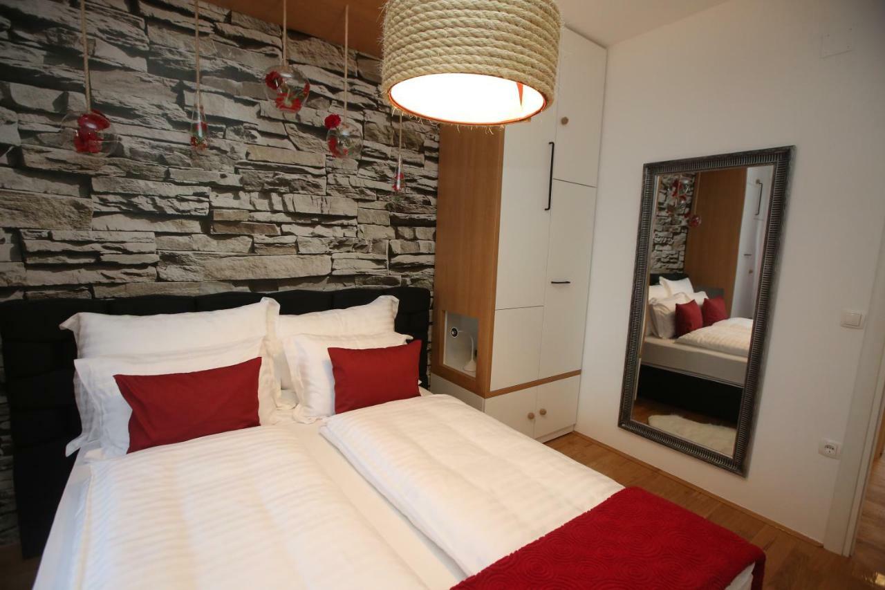 Apartman Delux Brkic Lägenhet Lozovac Exteriör bild