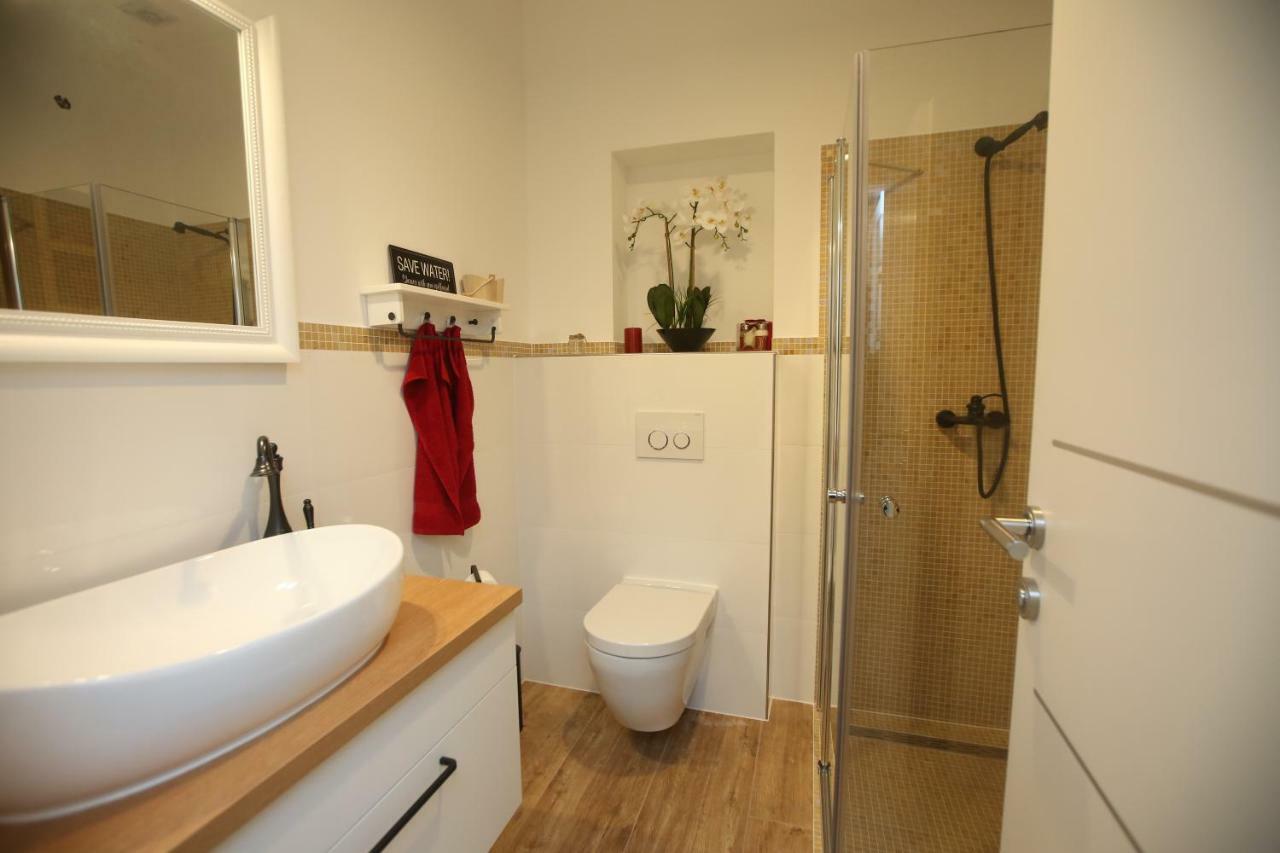 Apartman Delux Brkic Lägenhet Lozovac Exteriör bild